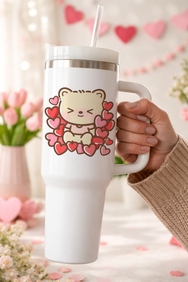 Maci szivecskékkel utazó tumbler