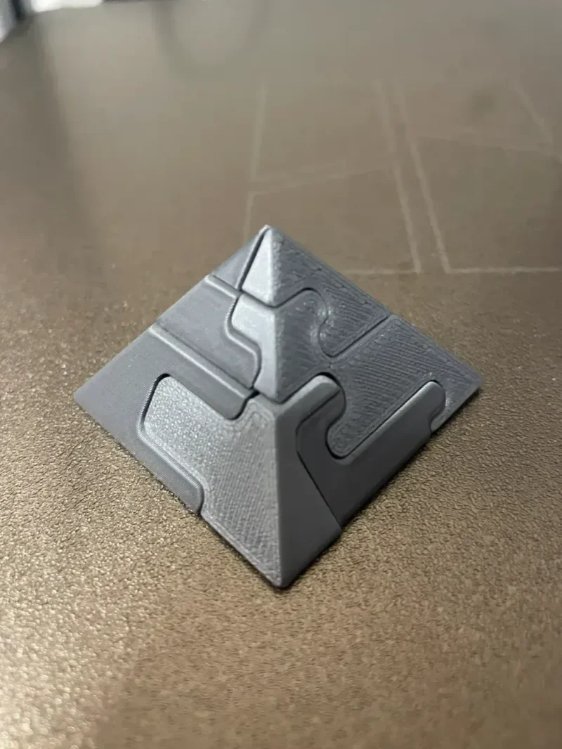 Piramis logikai 3D Puzzle